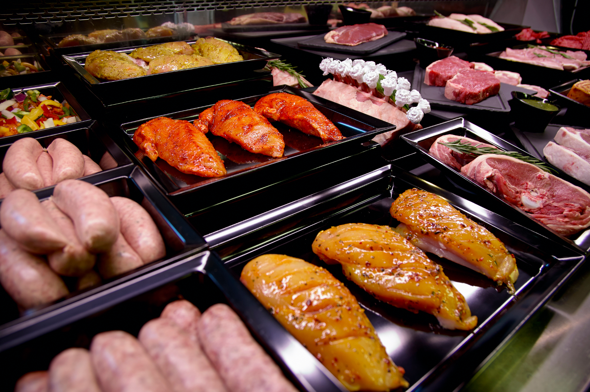 Buffet professionnel et plats de présentation pour l'hôtellerie et le retail alimentaire